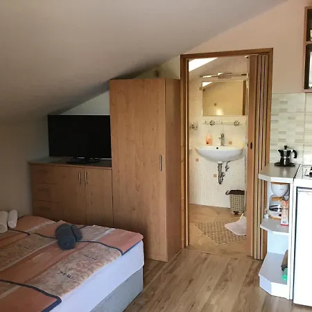 Dravecz Apartman Balatonlelle Exterior photo